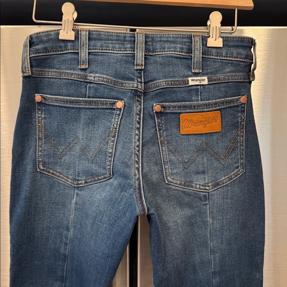 Wrangler Spat Low Rise Jean Dark Blue Skinny Jeans with Zipper Accents - Picture 3 of 11